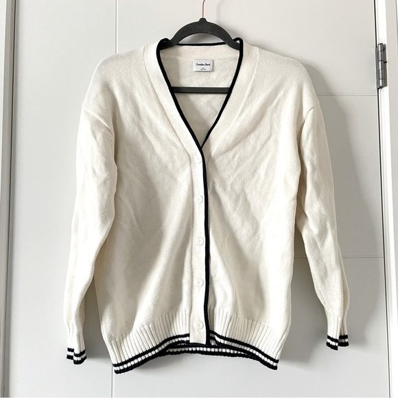 Aritzia Sunday Best Lamora Cardigan - Picture 1 of 6